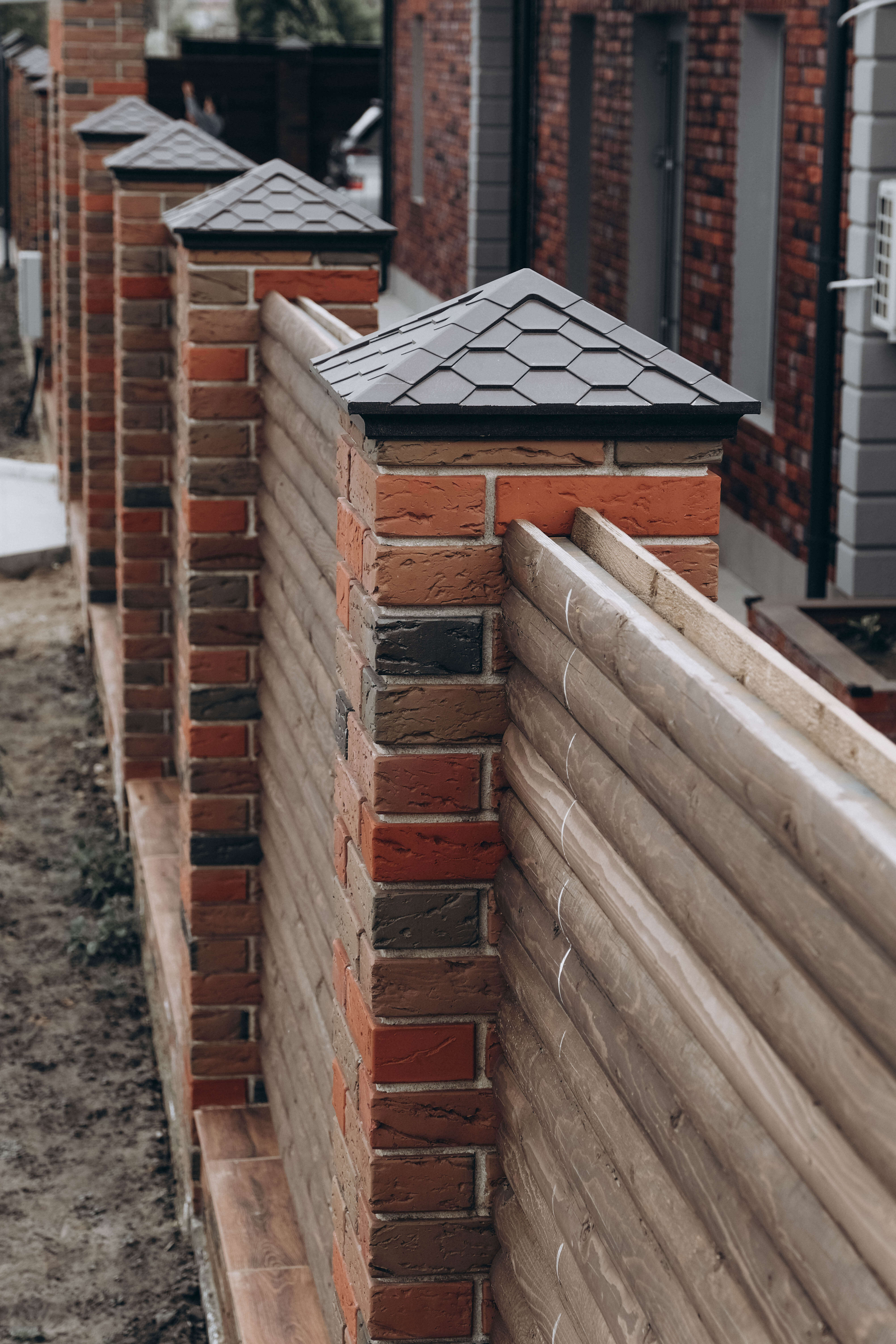 Колпак Zking Эверест Коричневый на столб 1.5х1.5 кирпича (390х390мм) в Майкопе фото