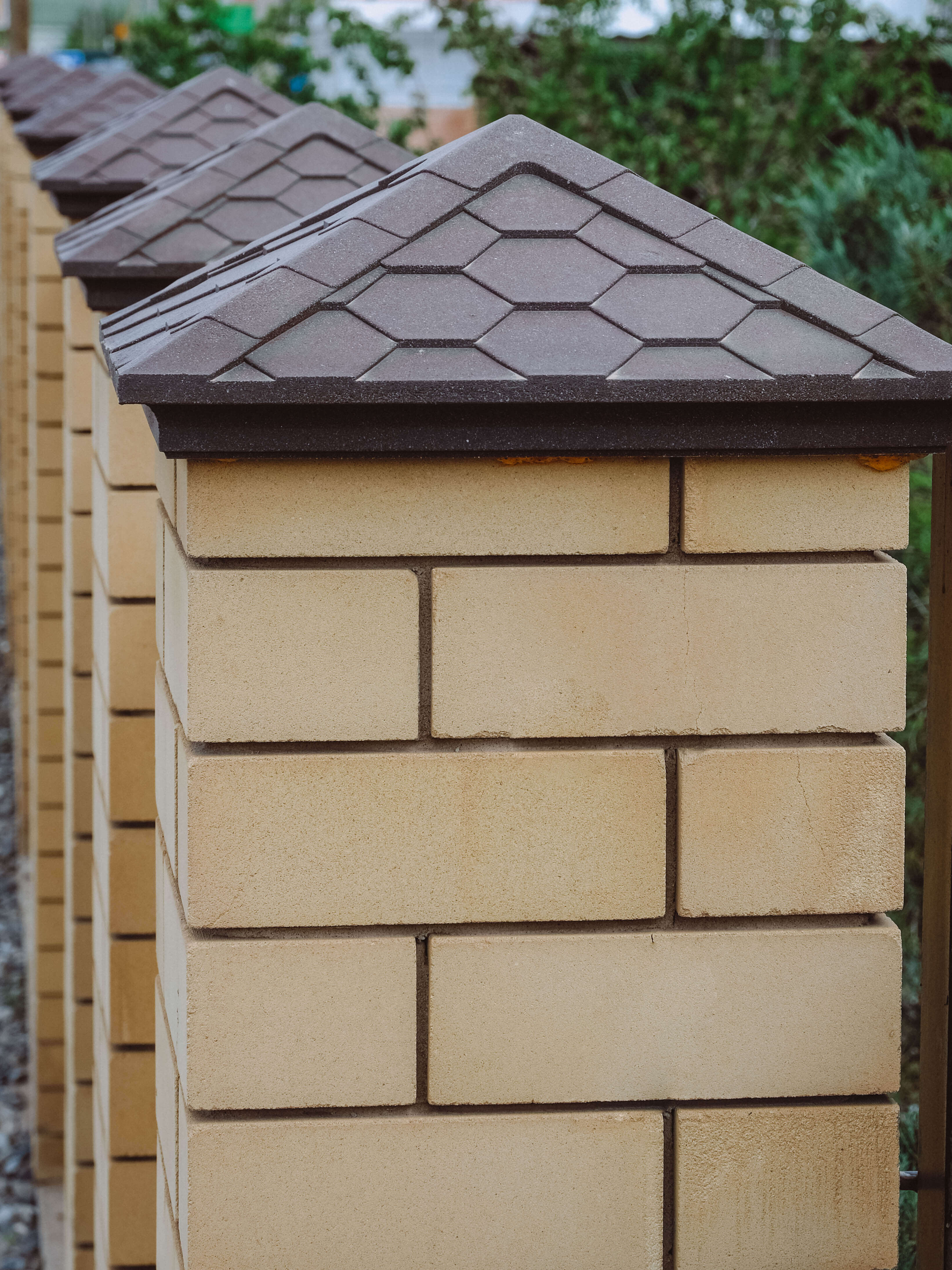 Колпак Zking Эверест Коричневый на столб 1.5х1.5 кирпича (390х390мм) в Майкопе фото